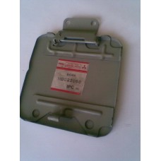 MB023068 LANCER DEPO DIŞ KAPAK SACI 